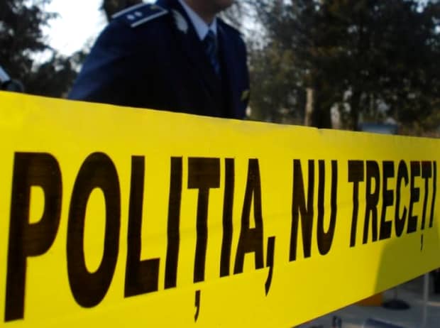 Cadavru descoperit lângă o spălătorie din Constanța: „De o săptămână miroase, dar nu ne-am uitat”