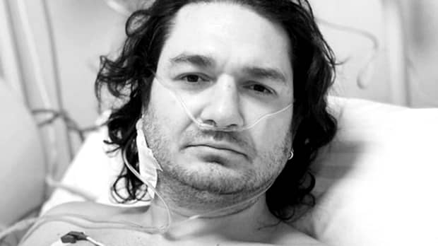 Chef Florin Dumitrescu, fotografie de pe patul de spital! Bucătarul a fost operat