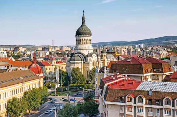 Oradea, Cluj-Napoca și Brașov, șterse de pe harta turismului