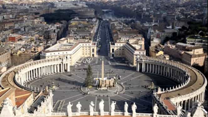 Piaţa Sfântul Petru din Vatican, EVACUATĂ în urma descoperirii unui pachet suspect