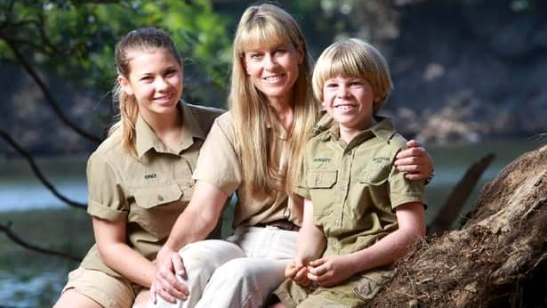 Urmaşii faimosului „vânător de crocodili” Steve Irwin revin pe micile ecrane GALERIE FOTO