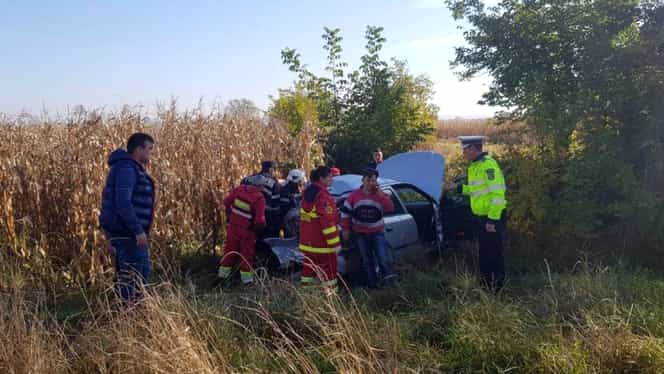 Un microbuz cu călători a fost implicat într-un accident produs în Bacău. Sunt șase răniți