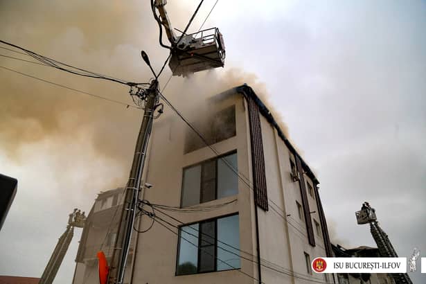 Incendiul din Chiajna a afectat 30 de familii! Unde vor fi cazaţi după ce au rămas fără locuinţe