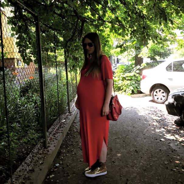 GALERIE FOTO. Adela Popescu a dezvăluit cum a pierdut 18 kg! A consumat cu regularitate două produse!