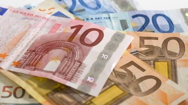 Schimbare privind prețurile din România! Calculate în euro și afișate în lei. Anunțul făcut de Eugen Teodorovici