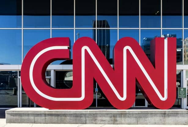 Amenințare cu bombă, la sediul CNN din New York! Sigla postului, de la intrarea în clădire