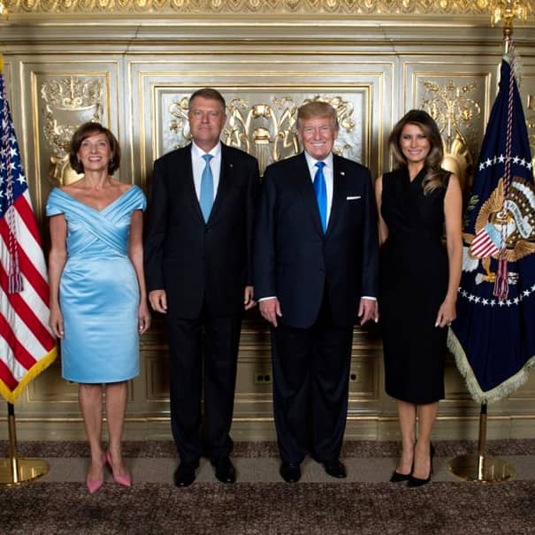 Carmen şi Klaus Iohannis, alături de Melanie şi Donald Trump. Cei patru se fotografiază în Statele Unite ale Americii