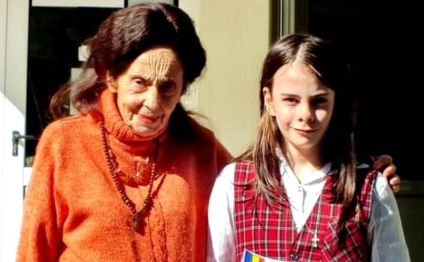 Cum arată acum Eliza, fiica Adrianei Iliescu. Fosta profesoară își întreține fata dintr-o pensie modestă FOTO