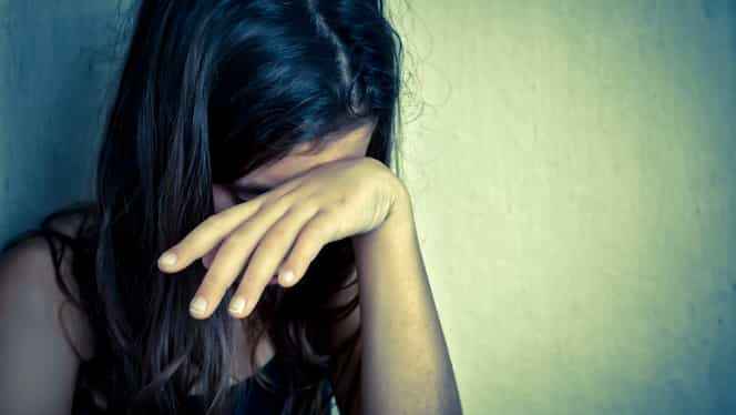 Despagubiri RECORD pentru o elevă din Bacau umilită și șantajată online de un adolescent
