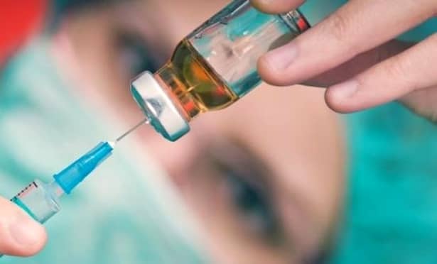 Facebook vrea să interzică postările care sunt împotriva vaccinării