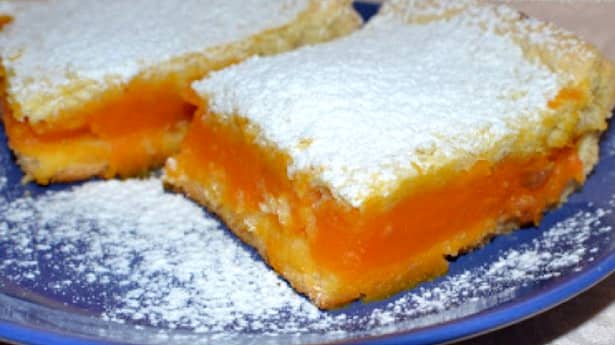 Plăcinta cu dovleac este un desert „de milioane” nu numai toamna, sezonul dovlecilor plăcintari, ci oricând de-a lungul anului