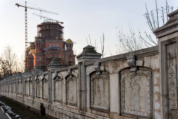 Primăria București, tăieri masive de bani de la biserici! Catedrala Neamului lăsată fără o sumă importantă