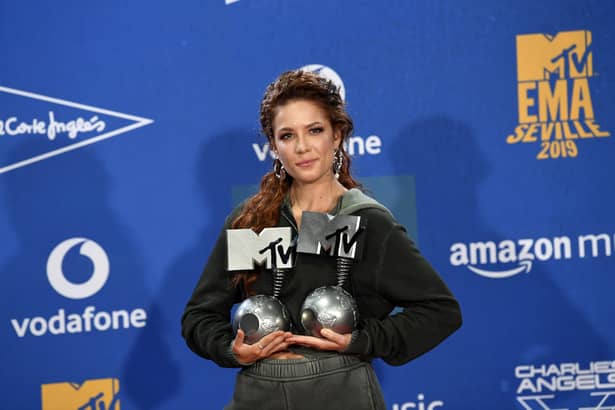 Ținute păcătoase la MTV Europe Music Awards 2019. Mabel, Nicole Scherzinger și Dua Lipa, cu pielea la vedere – Galerie foto