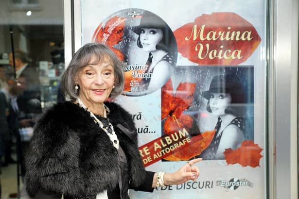 Cum arată Marina Voica, la vârsta de 82 de ani! Artista, fotografiată pe plajă