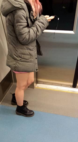 GALERIE FOTO. Cum a fost ziua „Fără pantaloni la metrou”, în Bucureşti