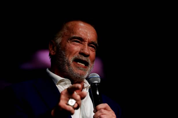 Arnold Schwarzenegger, atacat de un bărbat în Africa de Sud. Incidentul a fost filmat