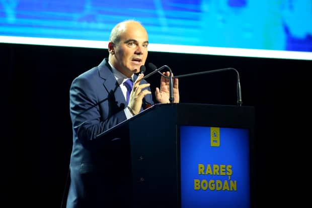 Rareș Bogdan, avertisment pentru Dan Barna! „Să mai lase aroganțele, să nu ajungă ca Adrian Năstase, cel mai arogant om din politica românească”