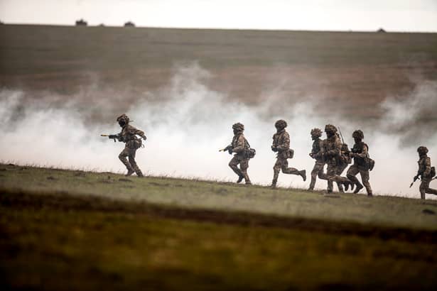 România își retrage trupele din Irak! Militari