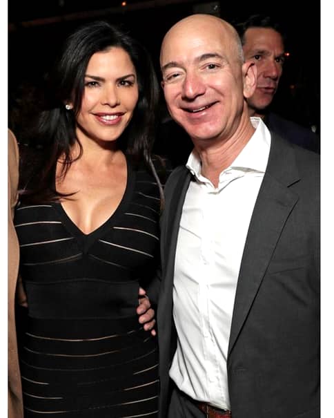 Cum arată femeia care valorează 70 de miliarde de dolari: Lauren Sanchez, noua iubită a șefului Amazon