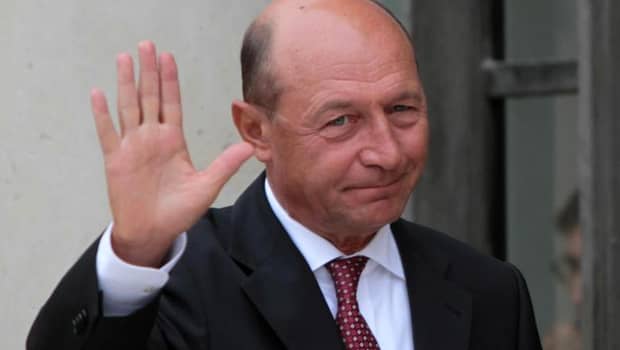 Traian Băsescu susține că amenda dată mamei Luizei Melencu a fost ilegal anulată: “Putea fi contestată la tribunal”