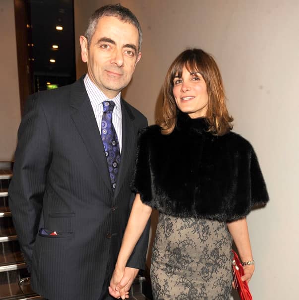 Mr Bean, tată la 62 de ani! Cum arată soţia cu 29 de ani mai tânără a actorului Rowan Atkinson
