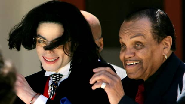 Joseph ”Joe” Jackson a murit! Tatăl lui Michael Jackson avea 89 de ani!