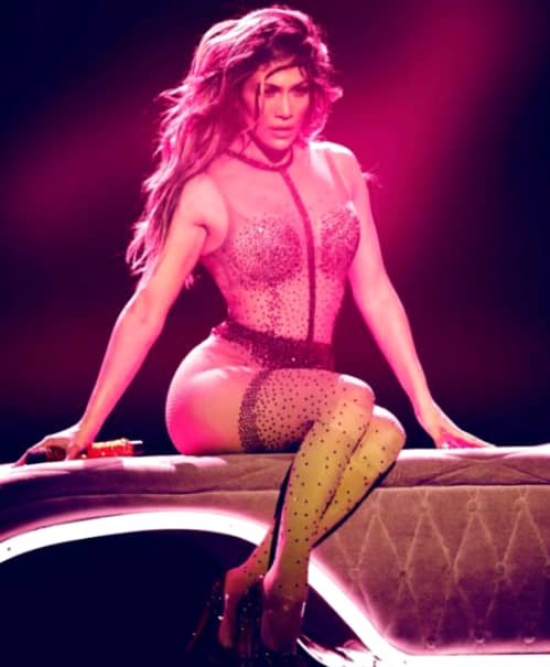 Jennifer Lopez, goală la aproape 50 de ani!