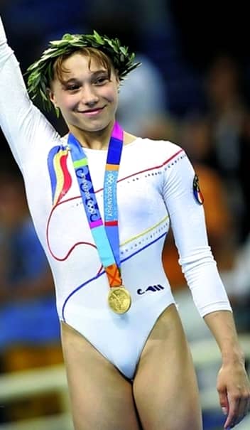 Era cea mai sexy gimnastă din România! Cum arată acum Monica Roşu, la 13 ani de la retragere