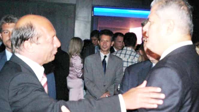 Adrian Năstase continuă războiul cu Traian Băsescu: “Suferă de Alzheimer. Era fragil încă din 2004”