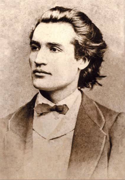 Mihai Eminescu la 19 ani, în 1869, prima fotografie, cân „băiet fiind, păduri cutreieram”
