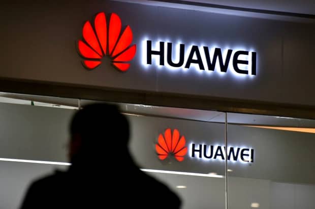 Polonia ar putea interzice telefoanele Huawei în instituțiile publice. Motivul