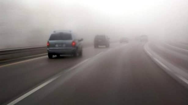Pleci cu mașina la drum? Alertă de ceață densă! Vezi regiunile afectate