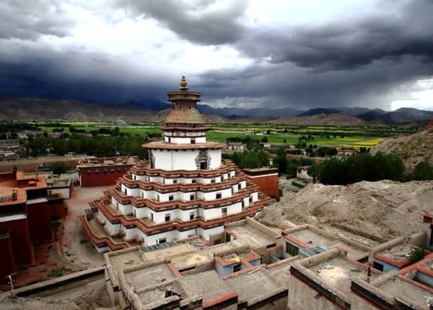 FOTO. Cele patru lacuri sfinte, oglinda spiritualităţii tibetane