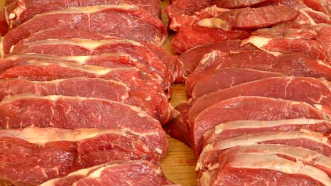 Alertă alimentară! Peste o tonă de carne infestată cu pestă porcină a fost descoperită după vânzare! Poliția a intervenit