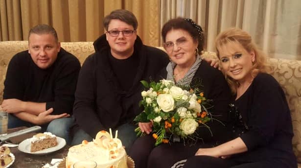 Irina Loghin a împlinit 80 de ani azi, 19 februarie! De ce a plâns artista, în direct