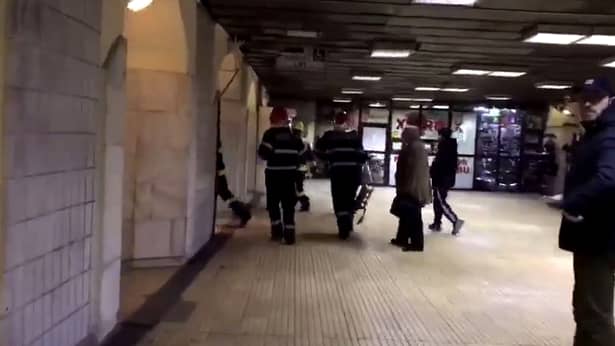 BREAKING NEWS. Accident la metrou, la Piaţa Romană. Victima a decedat VIDEO
