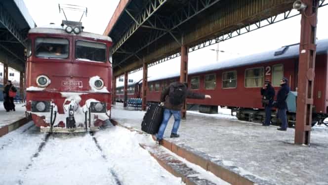 Trenuri blocate din cauza zăpezii! Comunicatul CFR Călători