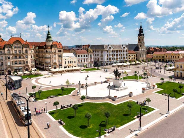 Un clip controversat lansat de Guvern stârnește reacții în mediul online. Oradea, Cluj și Brașov, șterse de pe harta turismului. VIDEO