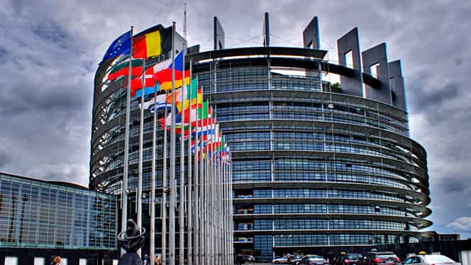 Parlamentul European adoptă o rezoluție pe situația din România