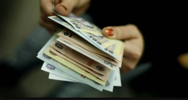 Salarii dublate pentru o parte dintre români! Care sunt beneficiarii acestor bani