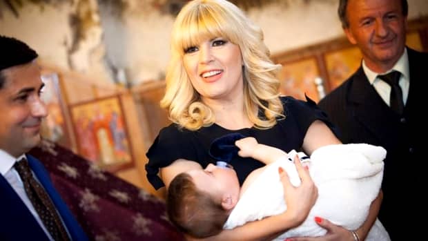 Elena Udrea își va vedea copilul în penitenciar într-un modul special, de două ori pe zi