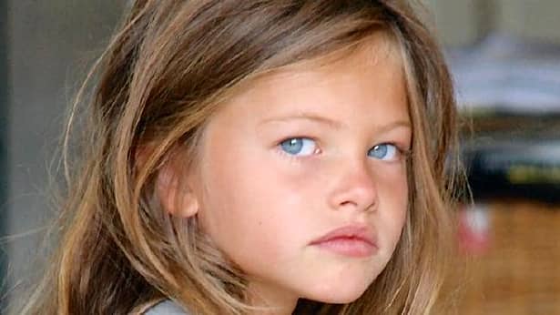 10 Years Challenge: fetița desemnată cea mai frumoasă din lume a postat o imagine incredibilă. Cum arată acum