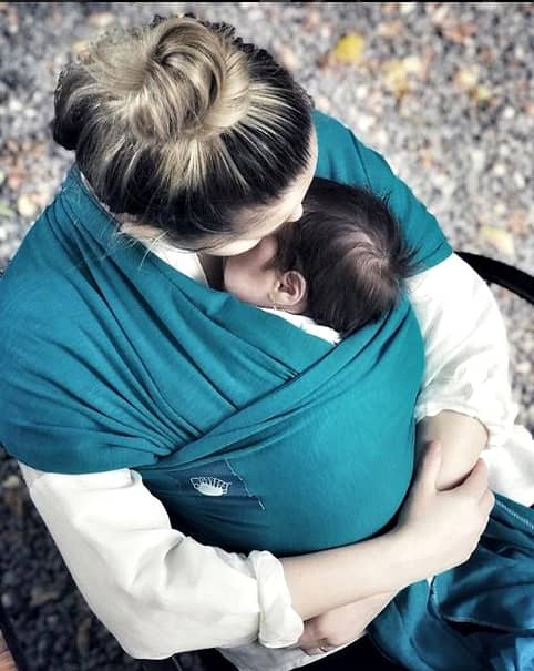 Laura Cosoi își botează fetița! Ce religie va avea micuța