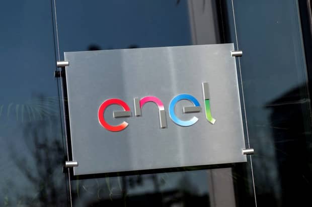 ENEL suspendă temporar activitățile care presupun lucrul cu publicul! Clienții pot să plătească online facturile