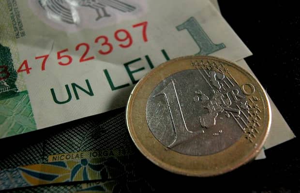 Analiştii avertizează! Moneda euro ar putea exploda în următoarele 12 luni. Valorare de 4,84 lei