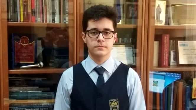 David Turturean, elevul român refuzat de Ministerul Educație, a câștigat medalia de aur la Olimpiada de Astronomie