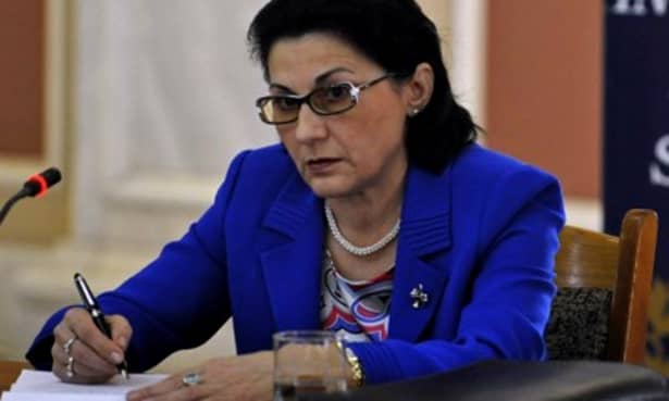 Ecaterina Andronescu, anunț de ultimă oră privind Evaluarea Națională! Ministrul Educației ar vrea să scoată testarea