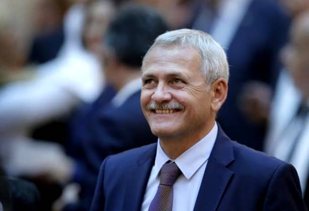 Liviu Dragnea, preşedintele PSD şi al Camerei Deputaţilor, zâmbind