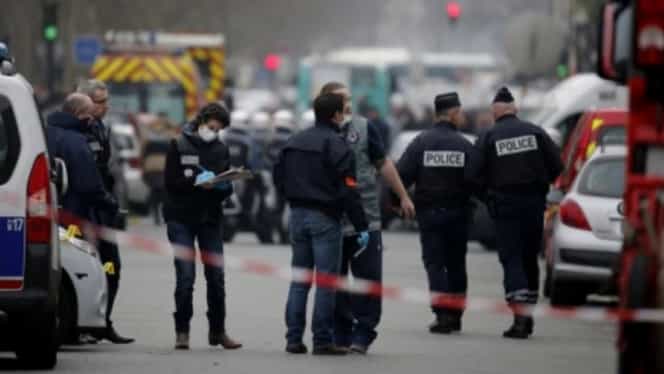 Teroare în Franța! Trei bărbați înarmați au deschis focul. Poliția anunță mai multe victime