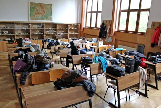 OFICIAL! Distribuirea elevilor din București în clasele pregătitoare se face numai în ordine alfabetică. Există și o procedură excepțională